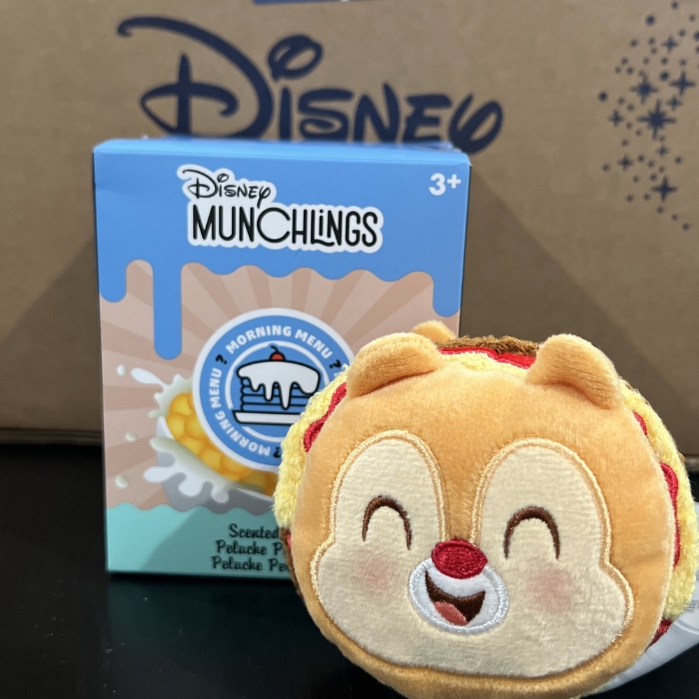 Disney Parks Munchlings‎ Morning Menu Plush - Chip & Dale